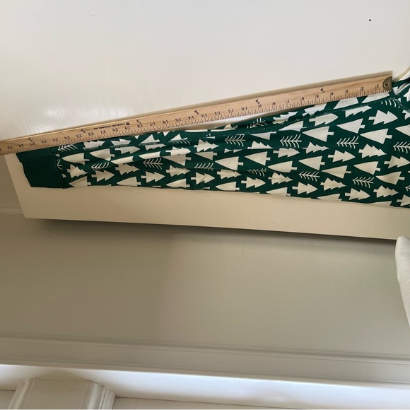 Hanna Andersson Christmas PJs Pajamas Set Tree Green Adult Size Small Holiday - Picture 8 of 8